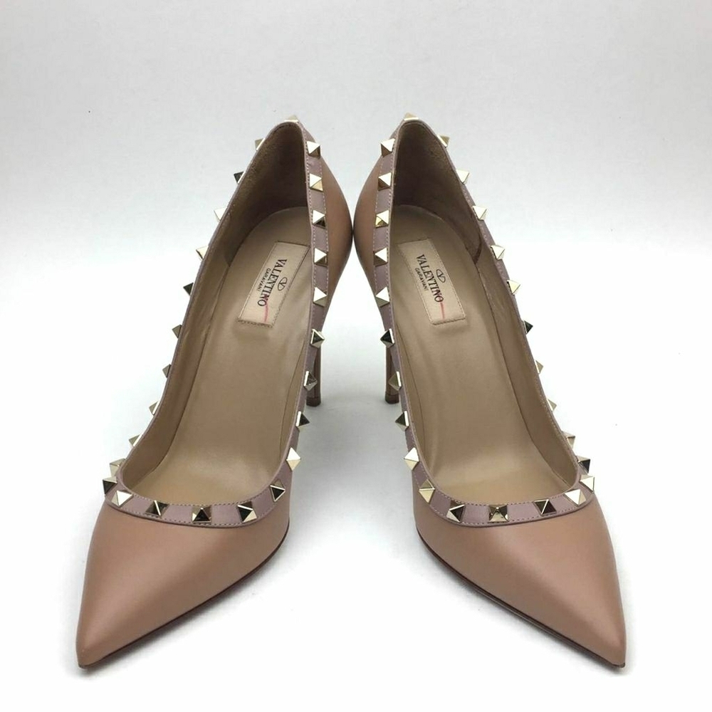 VALENTINO Rockstud Pointed Toe Pump sz 10